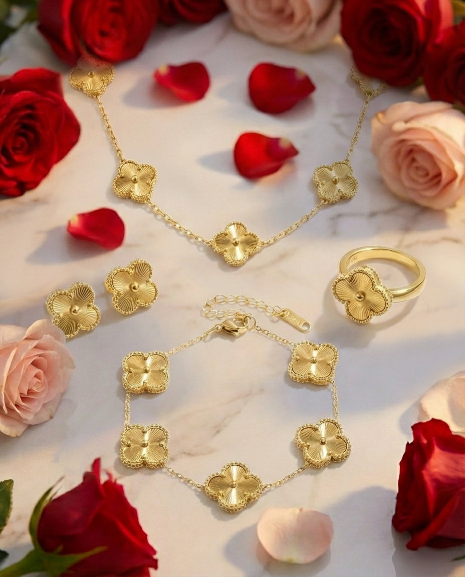 Set Van Cleef Dorado + Caja Rosas